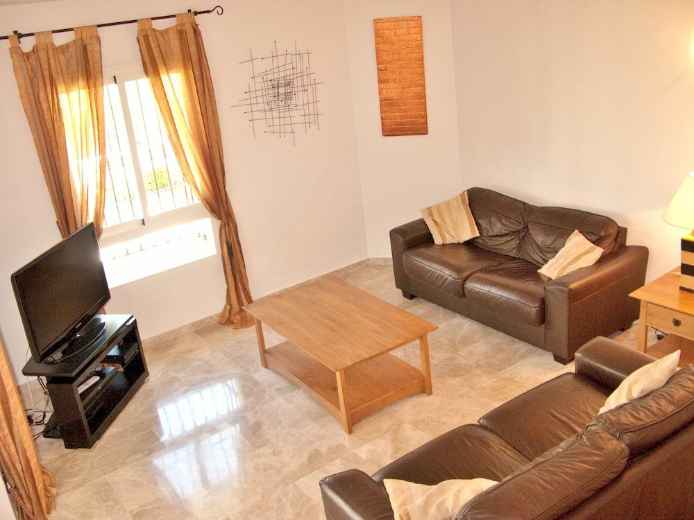 Apartamentos Y Casas Serinamar Marbella El Ángel エクステリア 写真