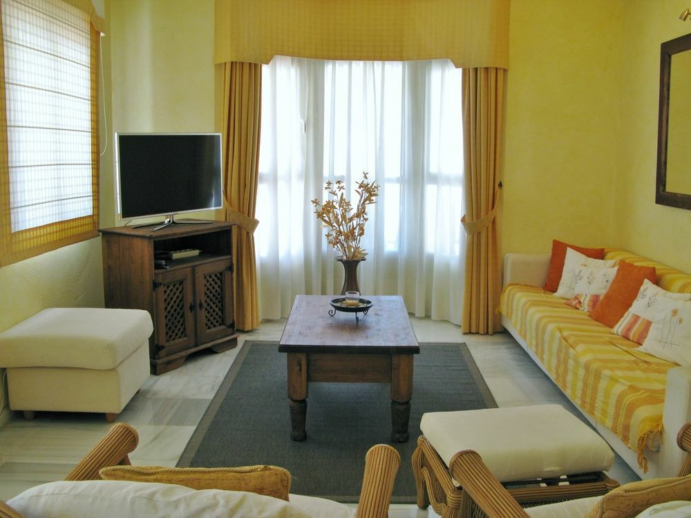 Apartamentos Y Casas Serinamar Marbella El Ángel エクステリア 写真