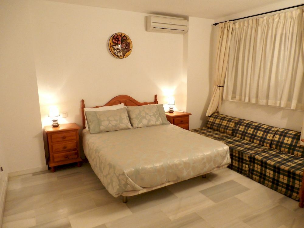 Apartamentos Y Casas Serinamar Marbella El Ángel エクステリア 写真