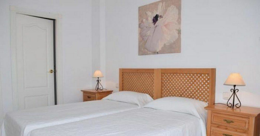 Apartamentos Y Casas Serinamar Marbella El Ángel エクステリア 写真