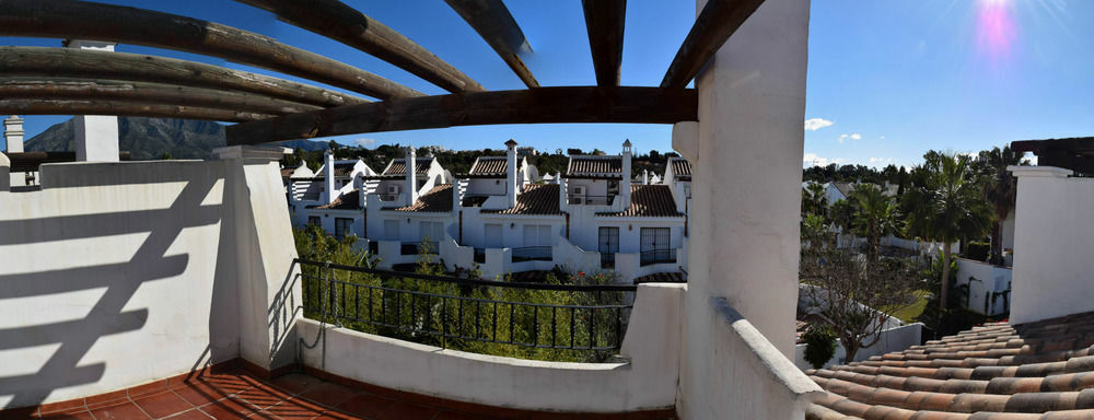 Apartamentos Y Casas Serinamar Marbella El Ángel エクステリア 写真