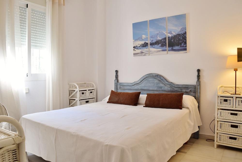 Apartamentos Y Casas Serinamar Marbella El Ángel エクステリア 写真